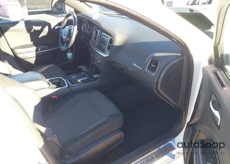 2016 Dodge Charger Se z USA, uszkodzony, nr VIN 2C3CDXBG5GH205392